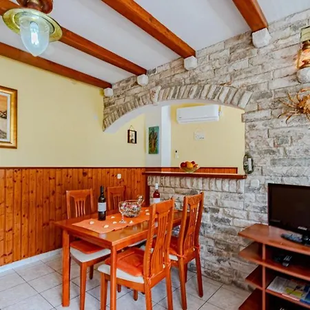 Appartement Djoni 1 By Guide