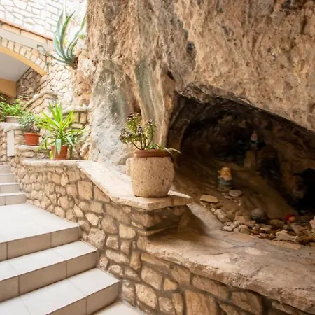 Appartement Djoni 1 By Guide