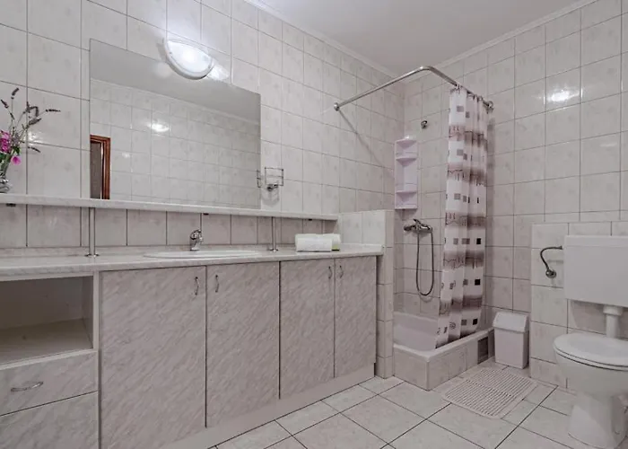 Djoni 1 By Guide Blato (Korcula)